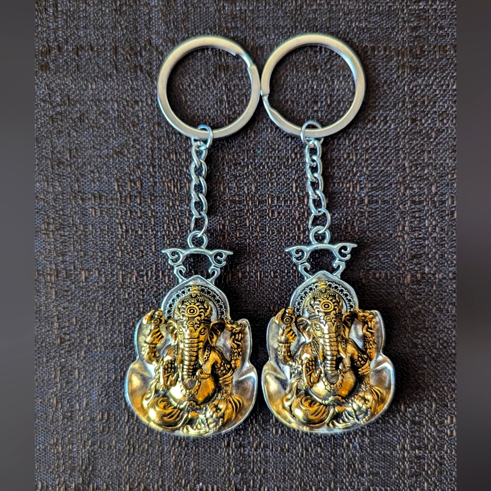 A Pair  Of Lord Ganesha Key chains For Couples. New without Tags
